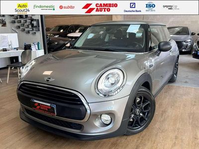 Begagnad Mini One D Hype 95 HK (69 kW) 2017 Silver Halvkombi
