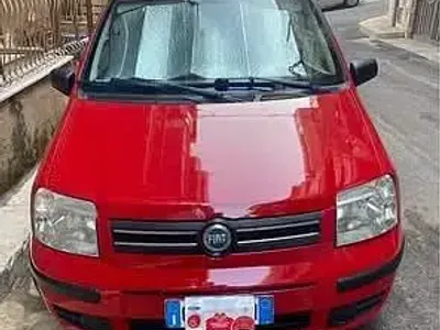 Usata Fiat Panda 75 CV (55 kW) 2007 Rosso Utilitaria