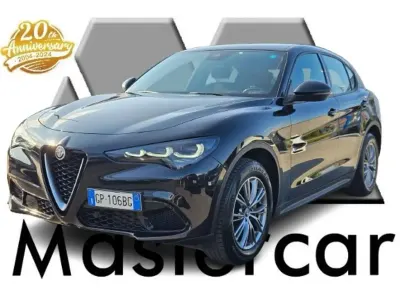 Usata Alfa Romeo Stelvio Super 209 CV (153 kW) 2023 Grigio SUV