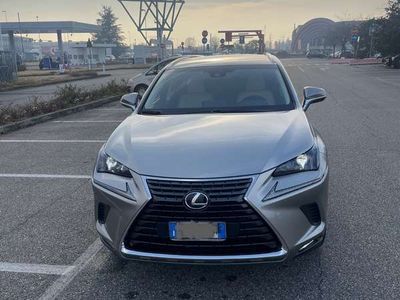 Lexus NX300