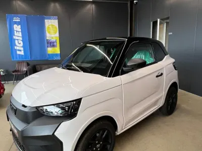 Nuova Ligier JS50 2026 Bianco Utilitaria