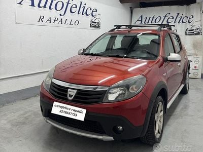 Usata Dacia Sandero Stepway 85 CV (62 kW) 2012 Marrone Berlina