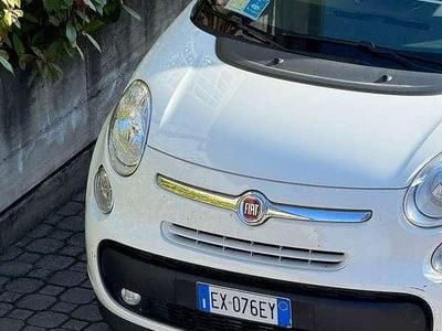 Usata Fiat 500L Living 84 CV (61 kW) 2014 Bianco Monovolume