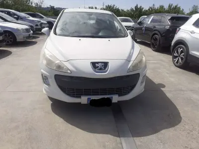 Usata Peugeot 308 109 CV (80 kW) 2011 Berlina
