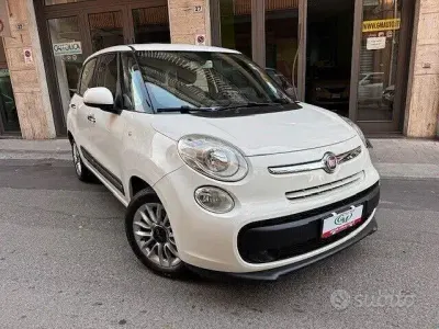 Usata Fiat 500L Lounge 95 CV (69 kW) 2016 Bianco Monovolume