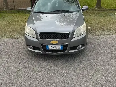 Usata Chevrolet Aveo LS 84 CV (61 kW) 2009 Grigio Berlina