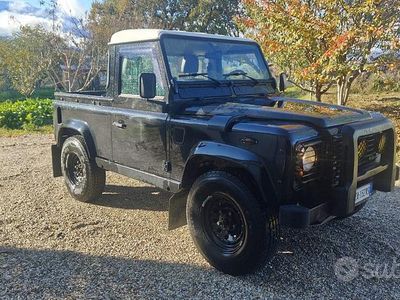 Usata Land Rover Defender 122 CV (89 kW) 2005 Nero SUV