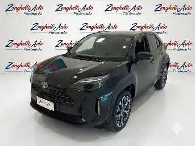 Usata Toyota Yaris Cross 92 CV (67 kW) 2022 Nero SUV