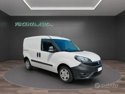 Usata Fiat Doblò Lounge 95 CV (69 kW) 2020 Bianco
