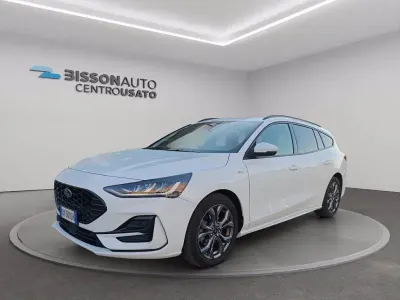 Usata Ford Focus ST-Line 125 CV (91 kW) 2023 Bianco frozen Station wagon