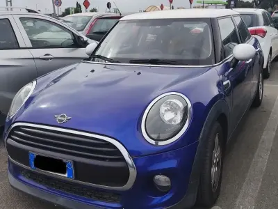 Usata Mini Cooper 2018 Blu Utilitaria