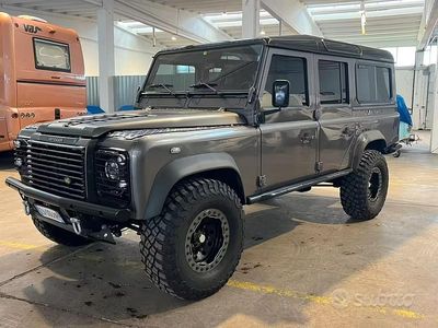 Usata Land Rover Defender 122 CV (89 kW) 2006 Grigio SUV