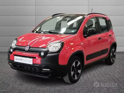 Occasion Fiat Panda Cross Cross 69 ch (50 kW) 2019 Rouge Citadine