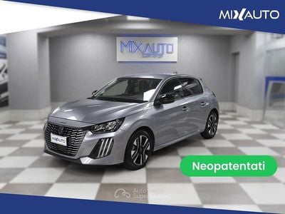 Usata Peugeot 208 Allure 101 CV (74 kW) 2025 Gray Utilitaria