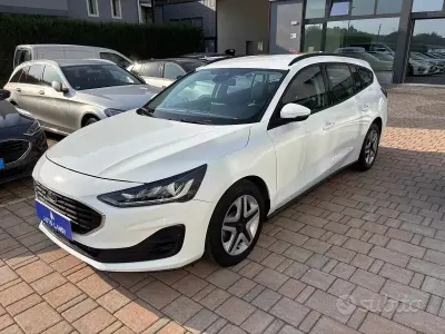 Usata Ford Focus Business Edition 120 CV (88 kW) 2022 Bianco Station wagon