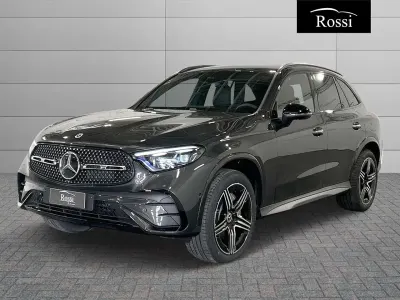 Nuova Mercedes GLC300 197 CV (144 kW) 2026 Grigio grafite