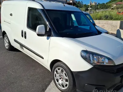 Usata Fiat Doblò 120 CV (88 kW) 2018 Monovolume