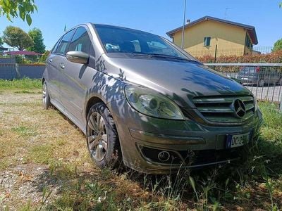 Usata Mercedes B200 Chrome 140 CV (102 kW) 2006 Grigio Monovolume