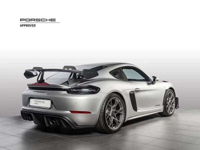 Porsche 718 Cayman GT4