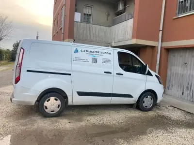 Usata Ford E-Transit 100 kW (136 CV) 2019 Bianco Furgone