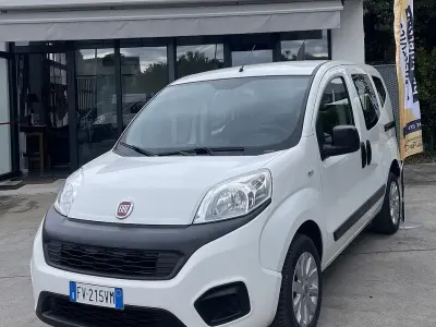 Usata Fiat Qubo Trekking 95 CV (69 kW) 2019 Bianco Monovolume