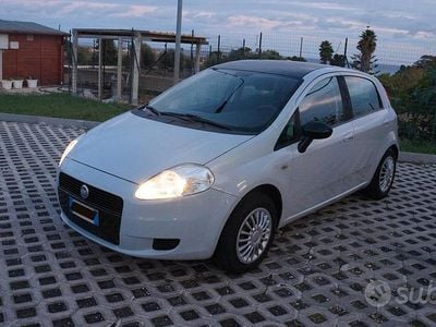 Usata Fiat Grande Punto 65 CV (47 kW) 2007 Utilitaria