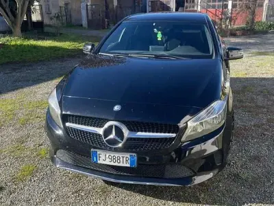 Usata Mercedes A200 Edition 136 CV (100 kW) 2017 Utilitaria