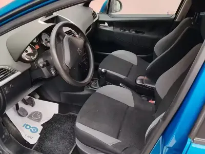 Usata Peugeot 207 68 CV (50 kW) 2007 Blu Berlina