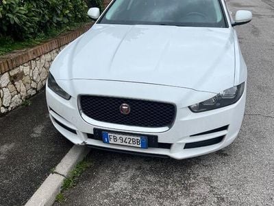 Usata Jaguar XE 2016 Bianco Berlina
