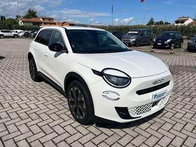Usata Fiat 600 La Prima 136 CV (100 kW) 2025 Bianco SUV