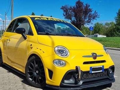 Usata Abarth 595 Pista 160 CV (117 kW) 2018 Giallo Utilitaria