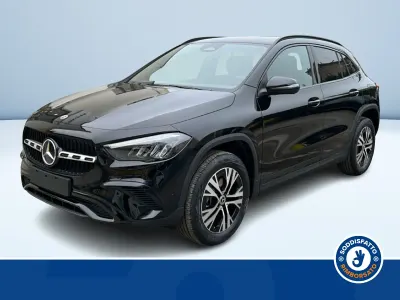 Nuova Mercedes GLA200 Advanced 150 CV (110 kW) 2026 Nero metallizzato SUV