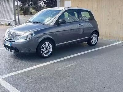 Usata Lancia Ypsilon Platinum 75 CV (55 kW) 2011 Utilitaria