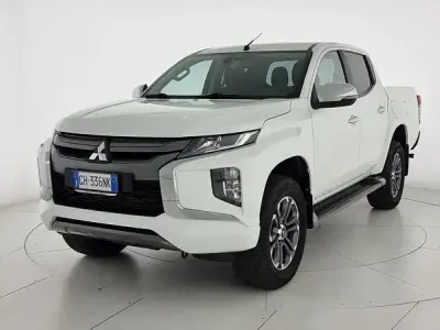 Usata Mitsubishi L200 Intense 150 CV (110 kW) 2021 Bianco Pick-up