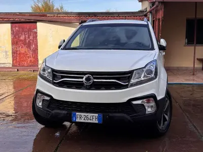 Usata SsangYong Korando Limited 148 CV (108 kW) 2018 Bianco SUV