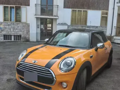 Usata Mini Cooper 136 CV (100 kW) 2015 Utilitaria