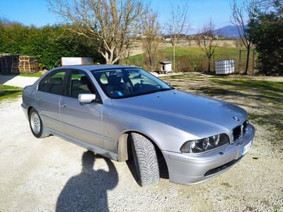 Usata BMW 530 193 CV (141 kW) 2001 Grigio Berlina