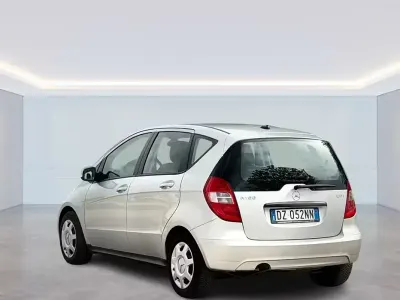 Usata Mercedes A160 109 CV (80 kW) 2009 Grigio Berlina
