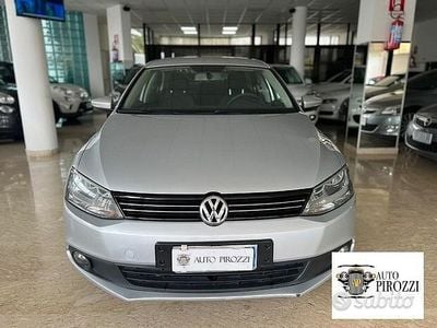 Grigio Usata 2012 VW Jetta Berlina | 7500 €