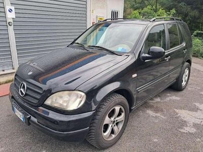 Mercedes ML270