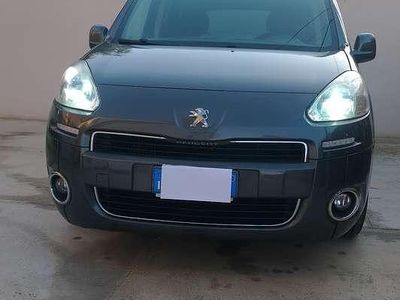 Usata Peugeot TePee Active 114 CV (83 kW) 2016 Station wagon