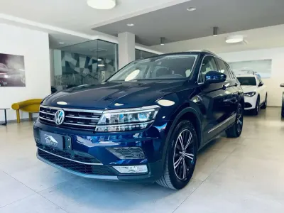 Begagnad VW Tiguan Executive 150 HK (110 kW) 2016 Blå SUV