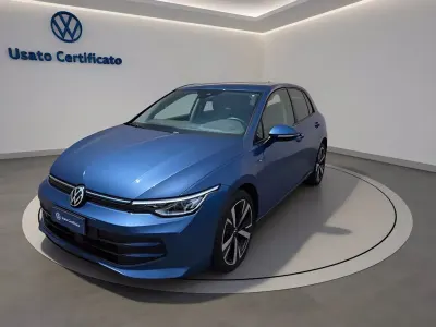 Usata VW Golf VIII Edition 116 CV (85 kW) 2024 Anemone blu metalizzato Berlina