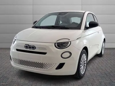 Nuova Fiat 500 Pop 65 CV (47 kW) 2026 Bianco Utilitaria