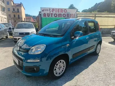 Usata Fiat Panda Pop 69 CV (50 kW) 2012 Bluazzurro Utilitaria