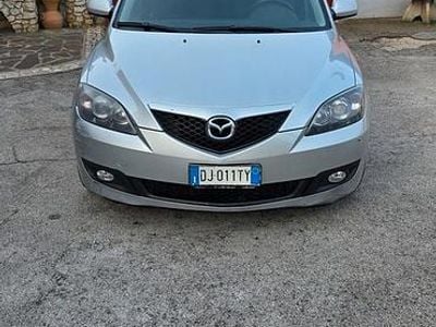 Usata Mazda 3 109 CV (80 kW) 2006 Grigio Berlina