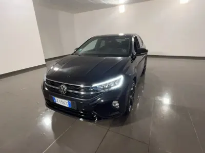 Usata VW Taigo R-line 115 CV (84 kW) 2025 Nero SUV