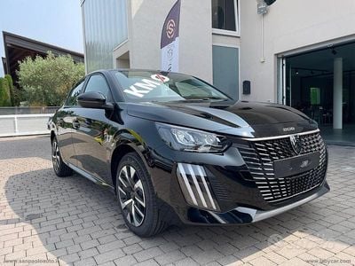 Nero Nuova 2025 Peugeot 208 Style Utilitaria | 18.700 € (Ottimo prezzo)