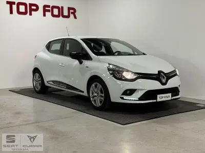 Occasion Renault Clio GrandTour Zen 89 PK (65 kW) 2018 Wit Stationwagen