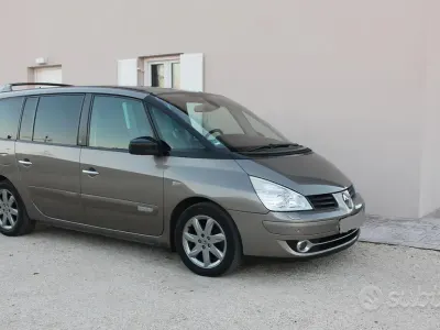 Usata Renault Espace 175 CV (128 kW) 2011 Marrone Monovolume
